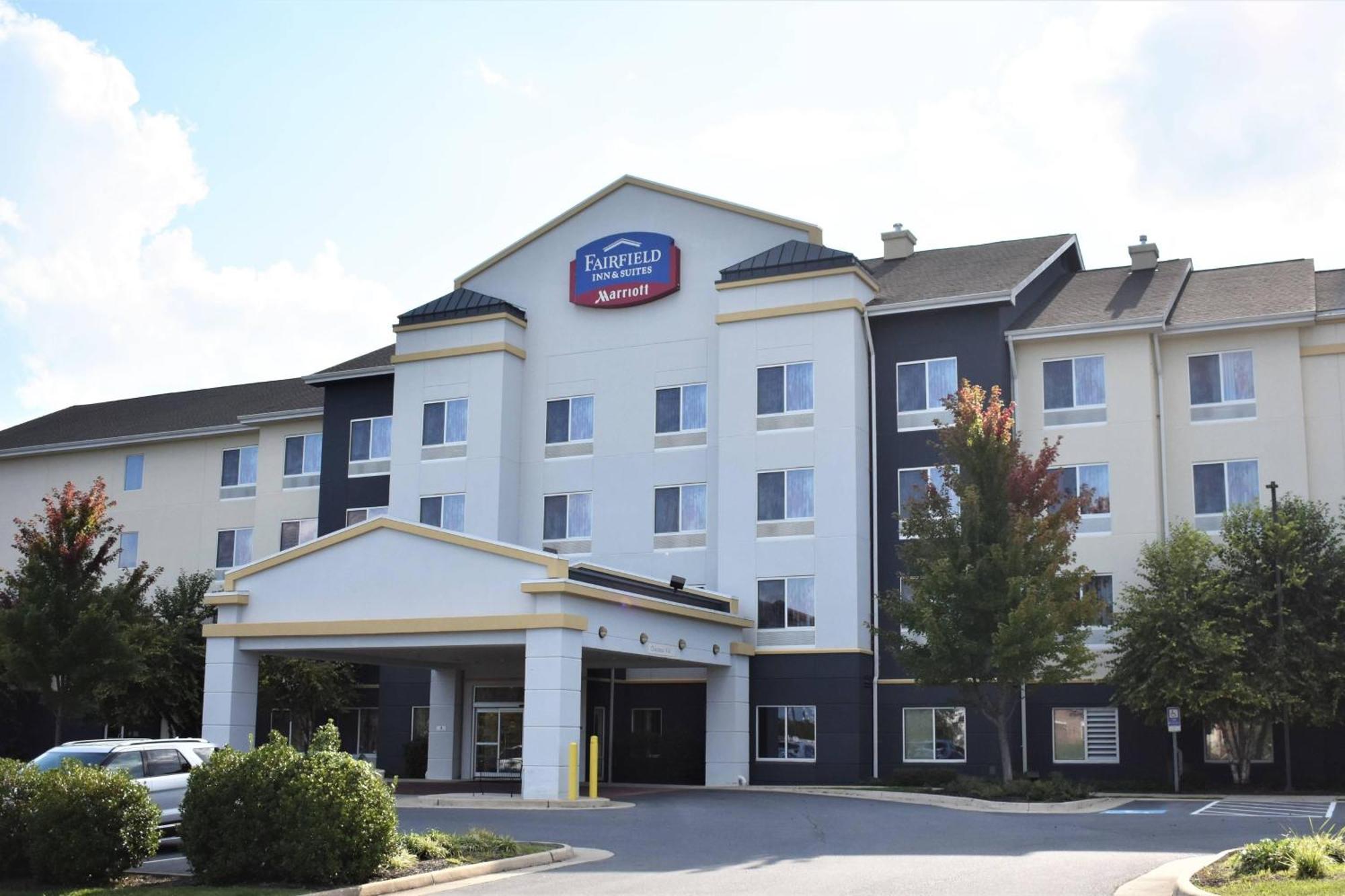 Fairfield Inn And Suites By Marriott Strasburg Shenandoah Valley Exterior foto